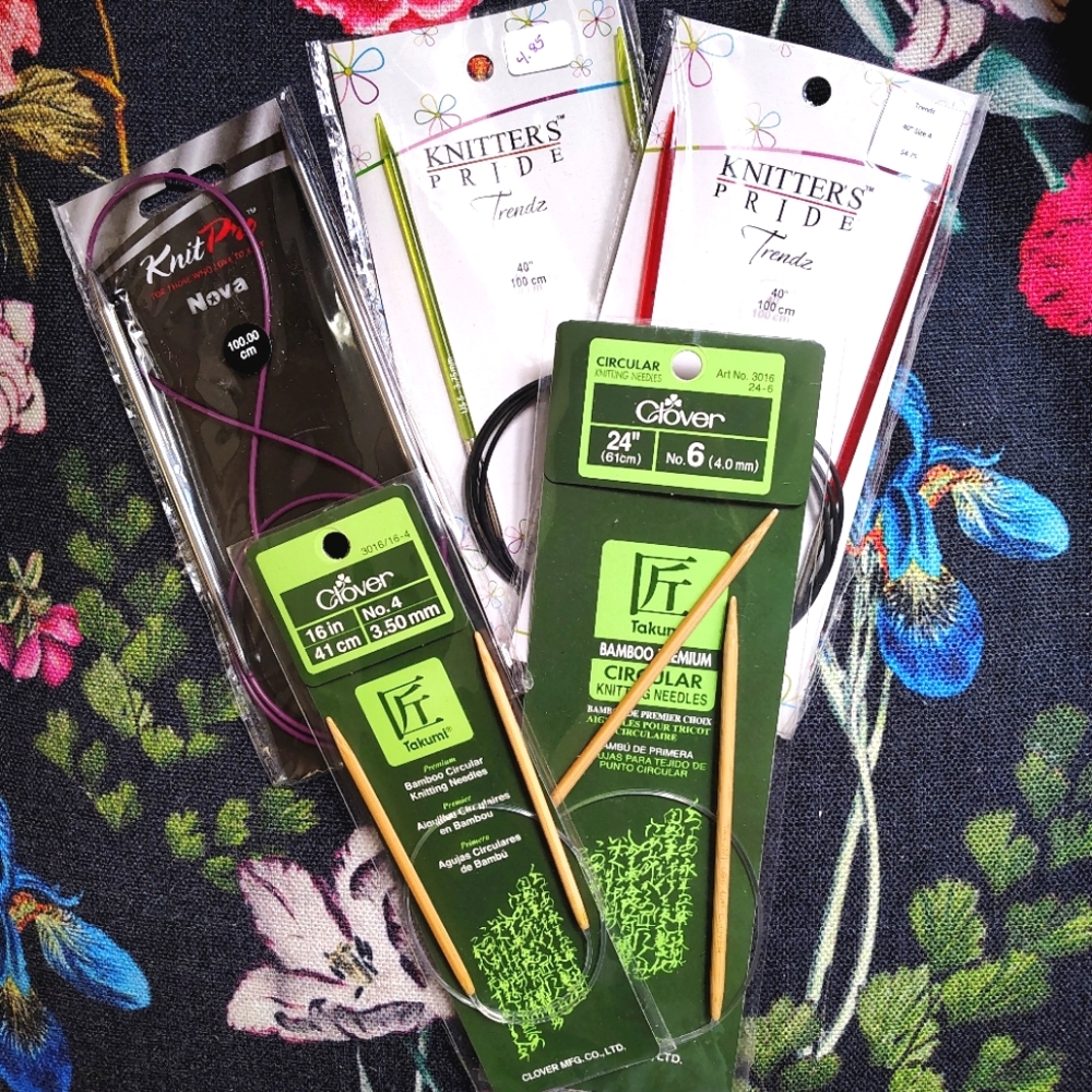 Circular Knitting Needle Bundle